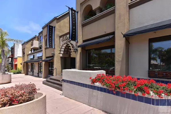 7509 Draper #306, La Jolla, CA 92037