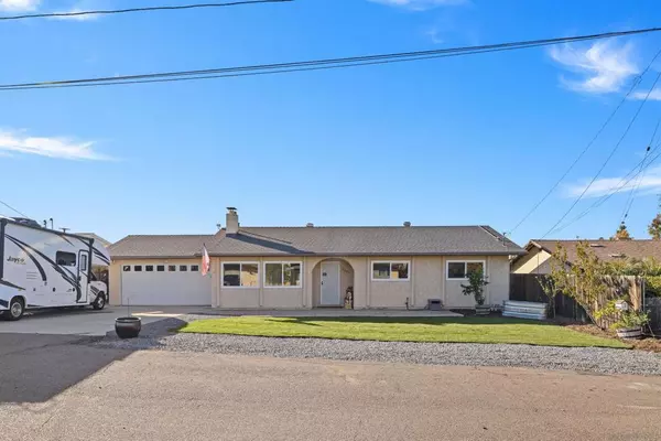 Santee, CA 92071,8802 Blue Boy Ln