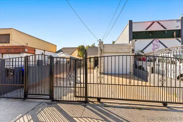 San Diego, CA 92113,430 S 33rd St