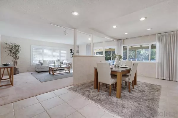 El Cajon, CA 92020,4824 Edgeview Dr