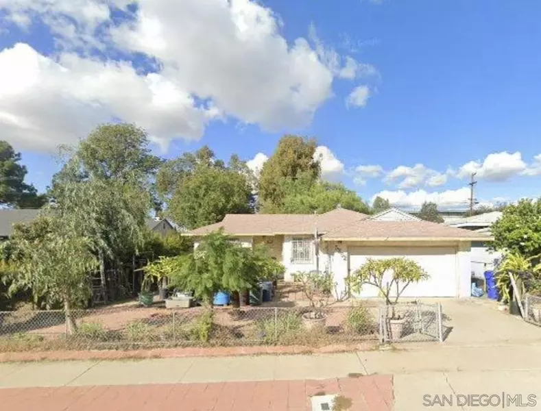 5252 Oak Park dr, San Diego, CA 92105