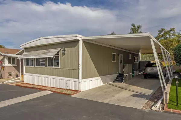 El Cajon, CA 92021,1351 PEPPER DR #62