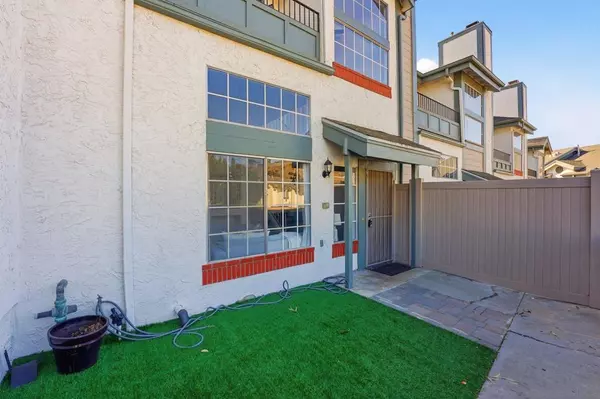 Spring Valley, CA 91977,8753 Spring Canyon Drive