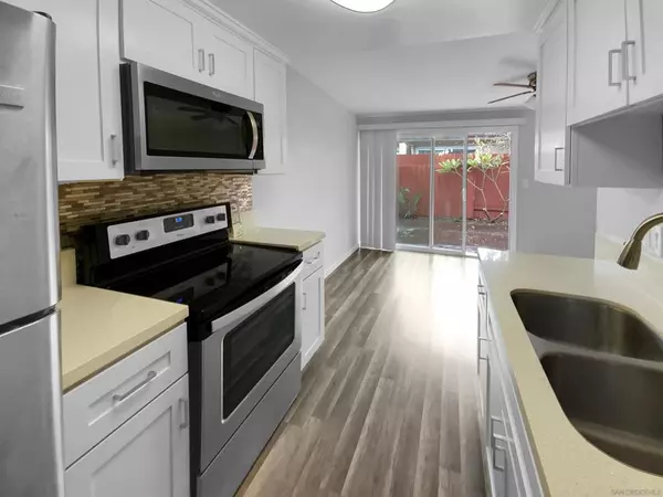 Chula Vista, CA 91910,630 J St