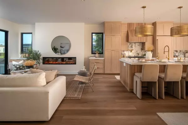 San Diego, CA 92109,3616 Buena Vista St