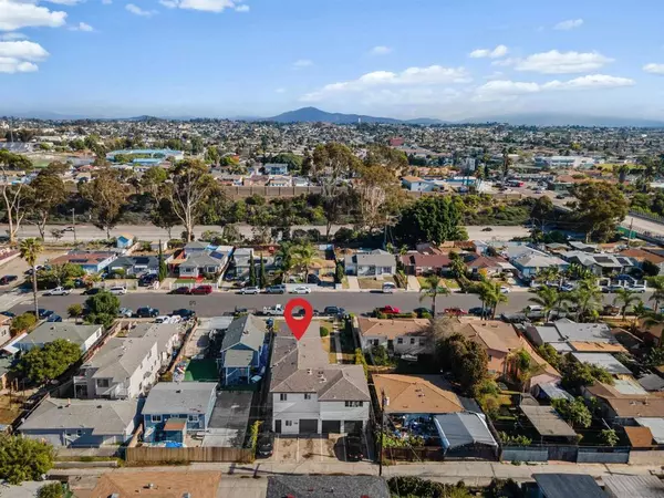 San Diego, CA 92113,734 S 46Th St