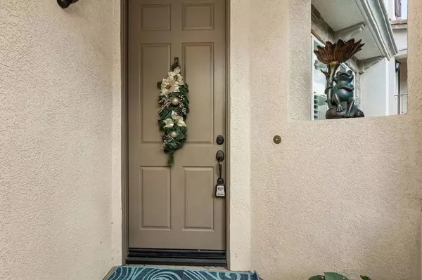 San Diego, CA 92127,16913 New Rochelle Way #83