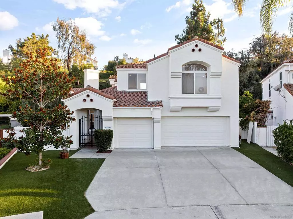 Oceanside, CA 92056,4943 Marin Dr