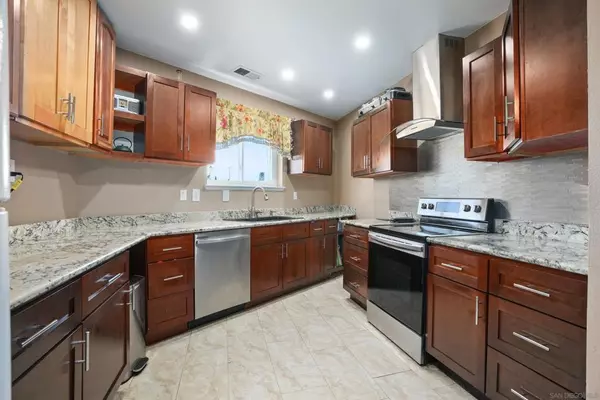 Redwood City, CA 94063,553 3rd Ave