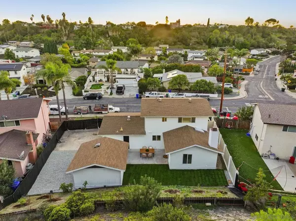 San Diego, CA 92120,7427 Margerum Ave