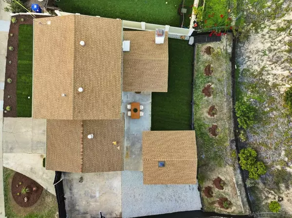 San Diego, CA 92120,7427 Margerum Ave