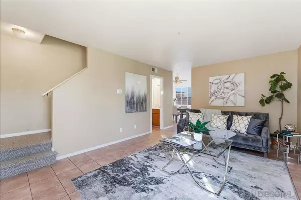 El Cajon, CA 92020,1035 S Mollison Ave #F