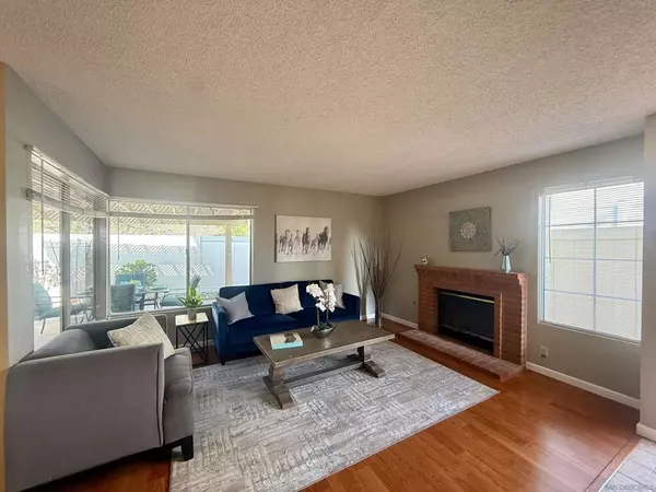 San Diego, CA 92139,2163 Manzana Way