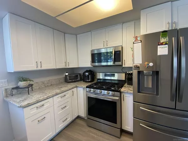 Carlsbad, CA 92010,2835 Hillsboro Ct