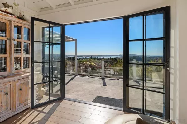 San Diego, CA 92109,2303 Wilbur Ave