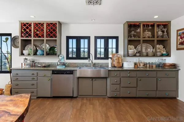 San Diego, CA 92109,2303 Wilbur Ave