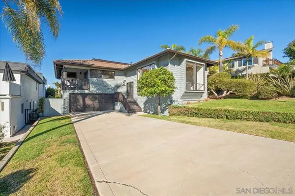 2032 Cordero Rd, Del Mar, CA 92014