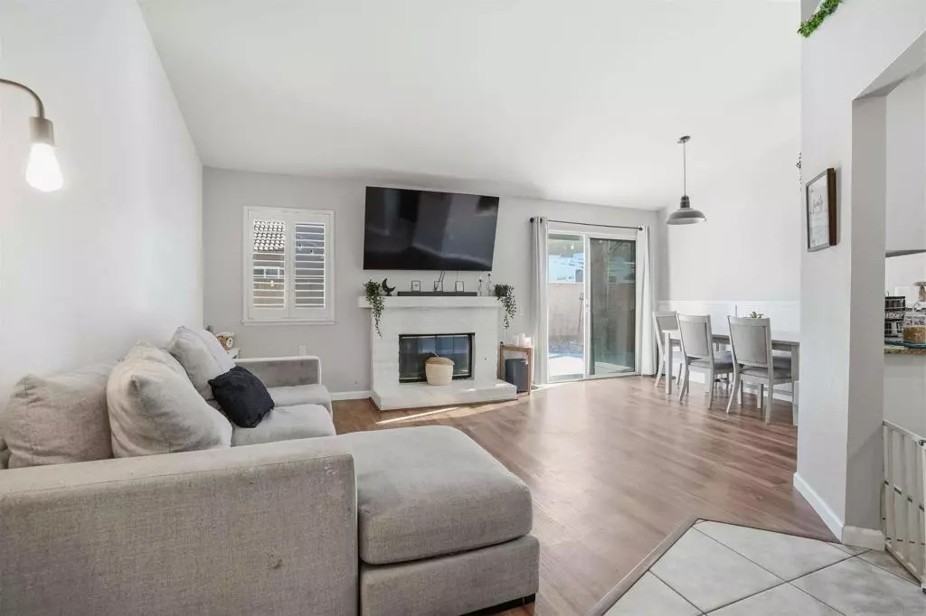 Hemet, CA 92545,998 Hillcrest St