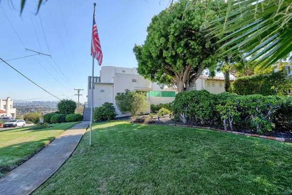 San Diego, CA 92106,1925 Willow