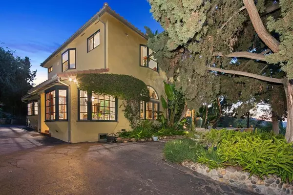 El Cajon, CA 92020,1115 S Mollison Ave