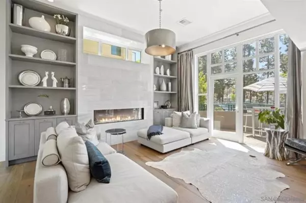 160 W Island Ave, San Diego, CA 92101