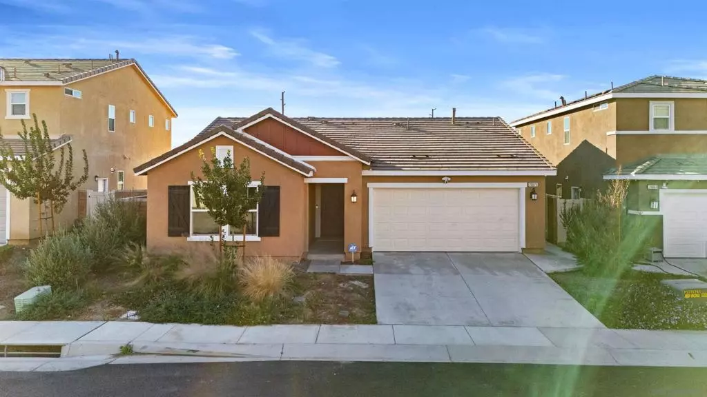 Riverside, CA 92507,20075 Sanquinella Cir