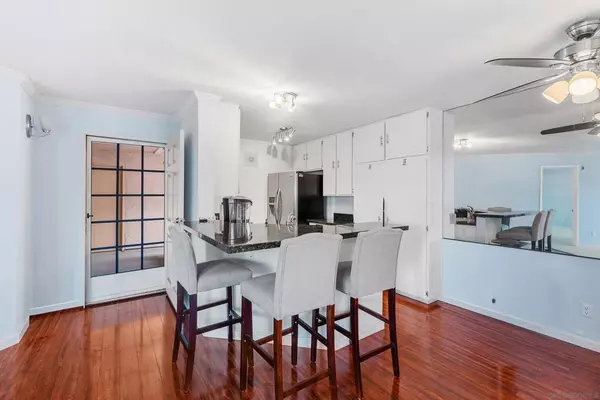 San Diego, CA 92111,7087 Camino Revueltos #302 #302