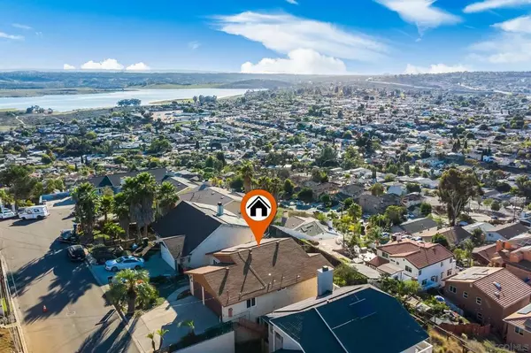 Spring Valley, CA 91977,1022 La Mesa Ave