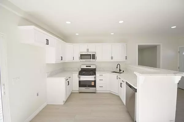 National City, CA 91950,2760 GWYNNE AVENUE