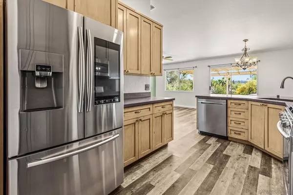 Ramona, CA 92065,16579 Daza Dr