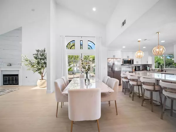 11748 Via Chona, San Diego, CA 92128