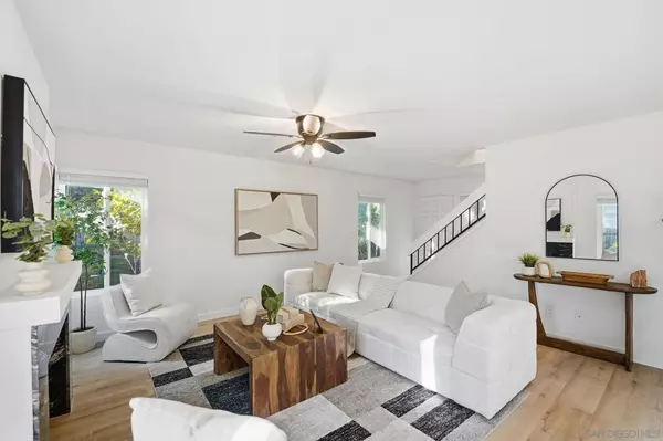 San Diego, CA 92119,7551 Rainswept Ln