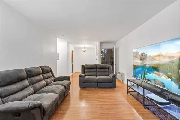 Escondido, CA 92026,1350 N Escondido Blvd #37