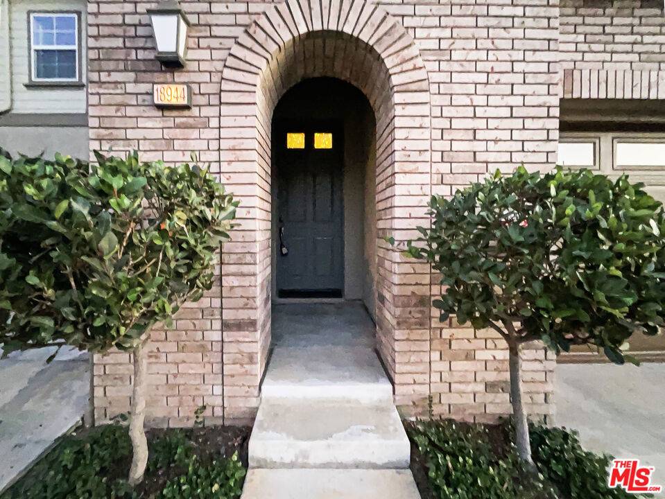 Yorba Linda, CA 92886,18944 Northern Dancer LN