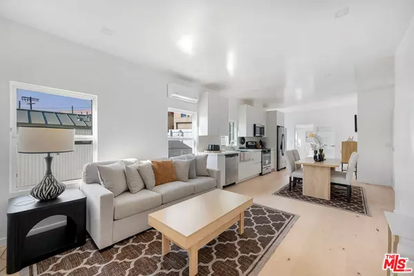 117 W Channel RD #115, Santa Monica, CA 90402