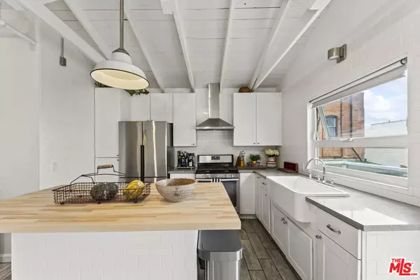 Playa Del Rey, CA 90293,6712 S Culver Place