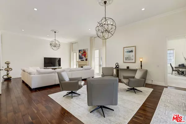 10106 Empyrean WAY #301, Los Angeles, CA 90067