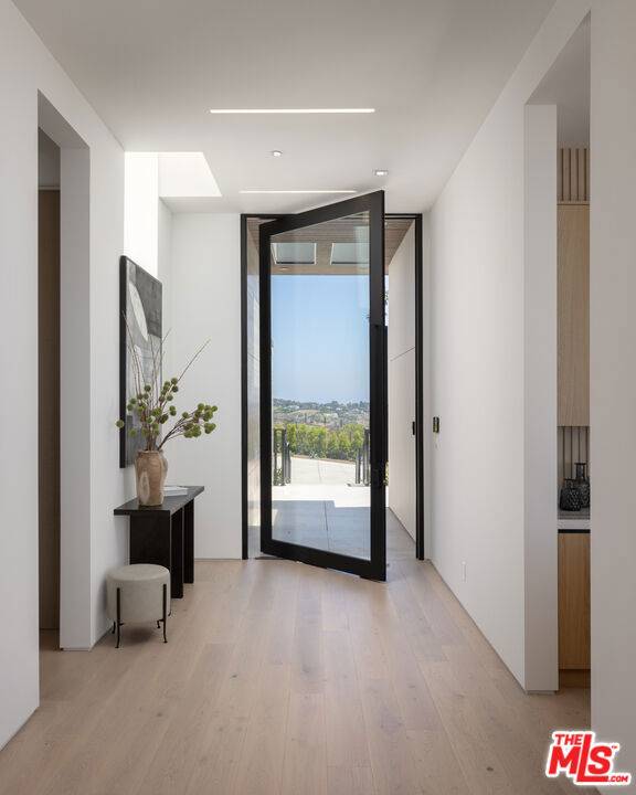 Malibu, CA 90265,29623 Cuthbert RD