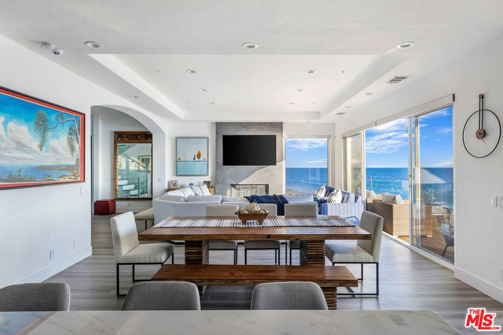 Malibu, CA 90265,27336 Pacific Coast HWY