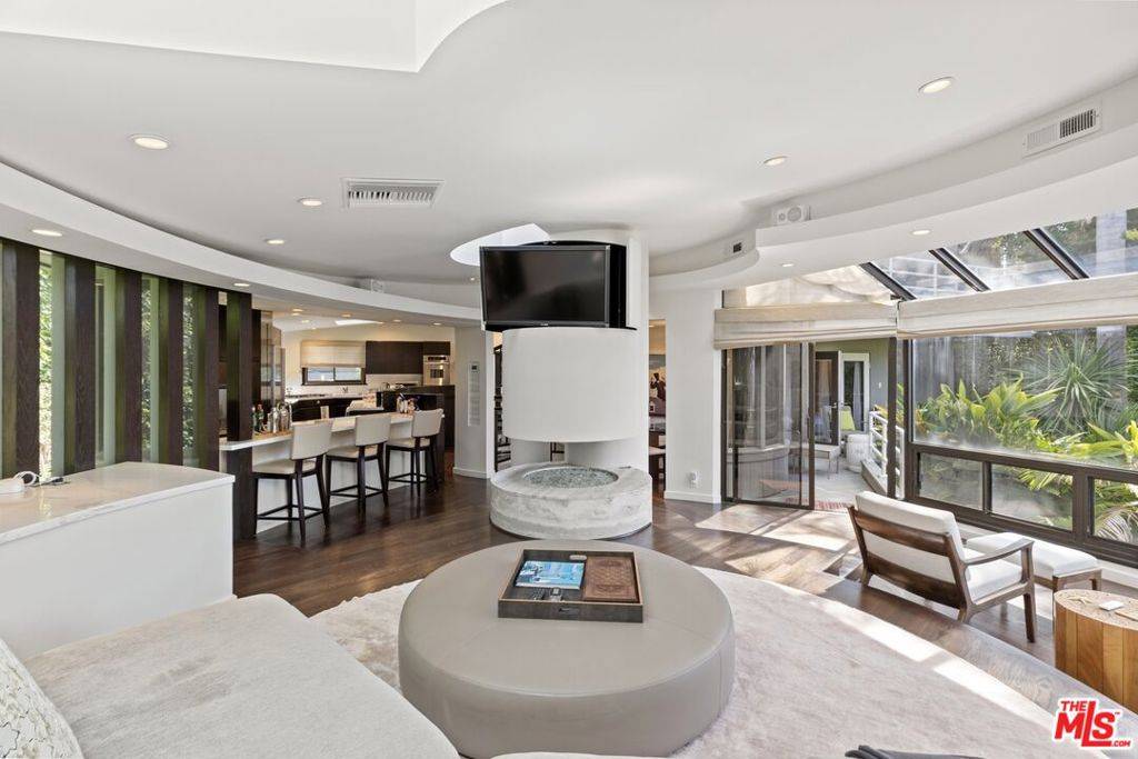 Malibu, CA 90265,31833 Sea Level DR