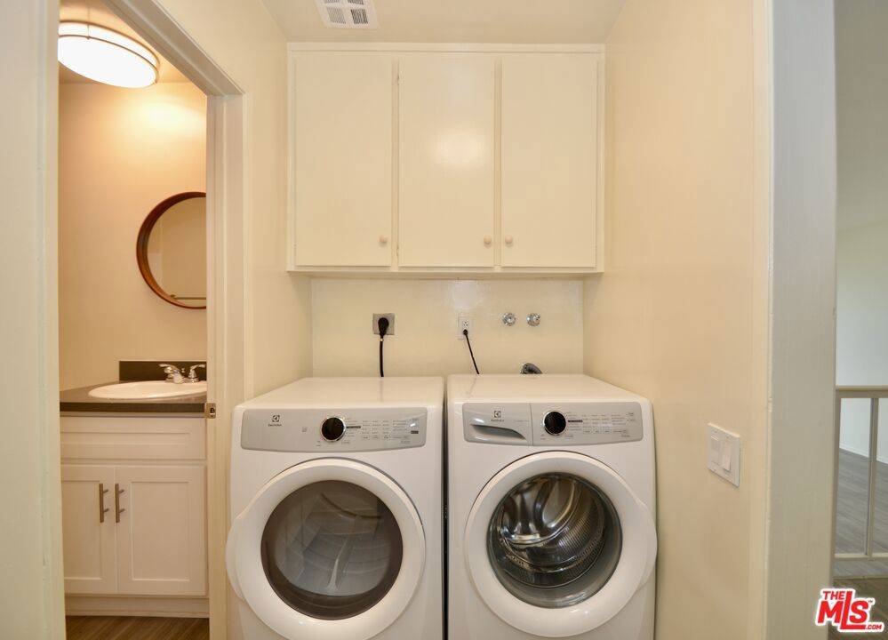 Malibu, CA 90265,18069 Coastline DR #9