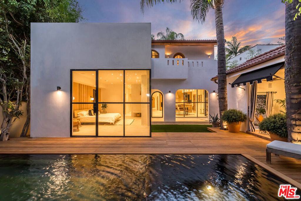 918 N La Jolla AVE, West Hollywood, CA 90046