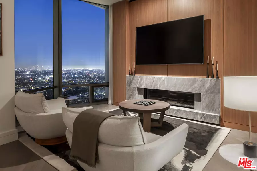 211 Elm Court #16B, Los Angeles, CA 90067