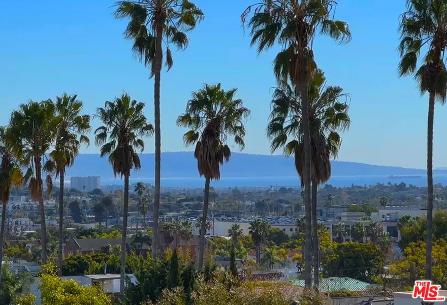 1921 Washington AVE, Santa Monica, CA 90403