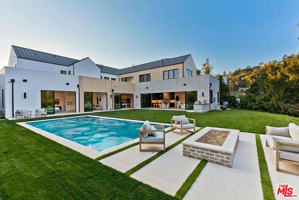 1120 Angelo DR, Beverly Hills, CA 90210
