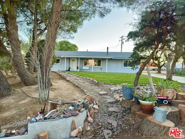 6467 Oak Hill RD, Oak Hills, CA 92344