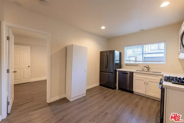 Winnetka, CA 91306,20104 Baltar ST