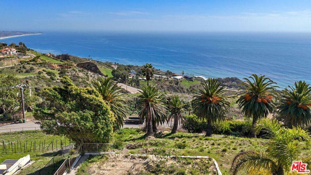 Malibu, CA 90265,4417 Vista Del Preseas