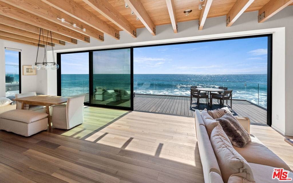 Malibu, CA 90265,24604 Malibu RD