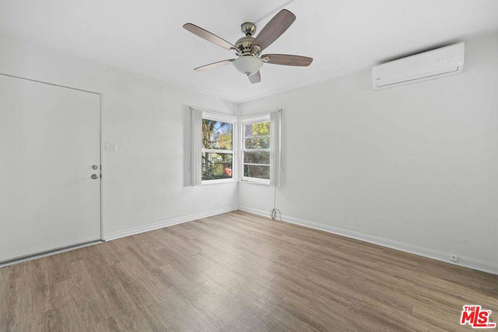 Los Angeles, CA 90025,1728 Granville AVE #1728